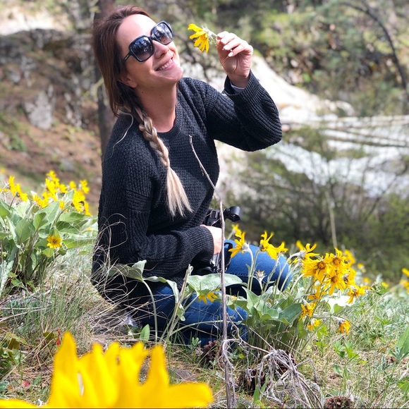 Meet your Posher, Sarah - Picture 2 of 3